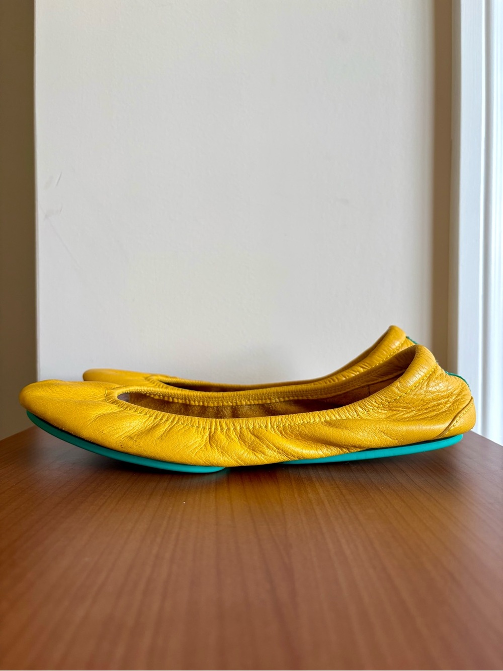 Tieks by Gavrieli Ballet Flats Mustard Yellow Leather Foldable Flats Size 9